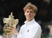 开云体育官方网站-澳网逆转法网，辛纳刷新纪录