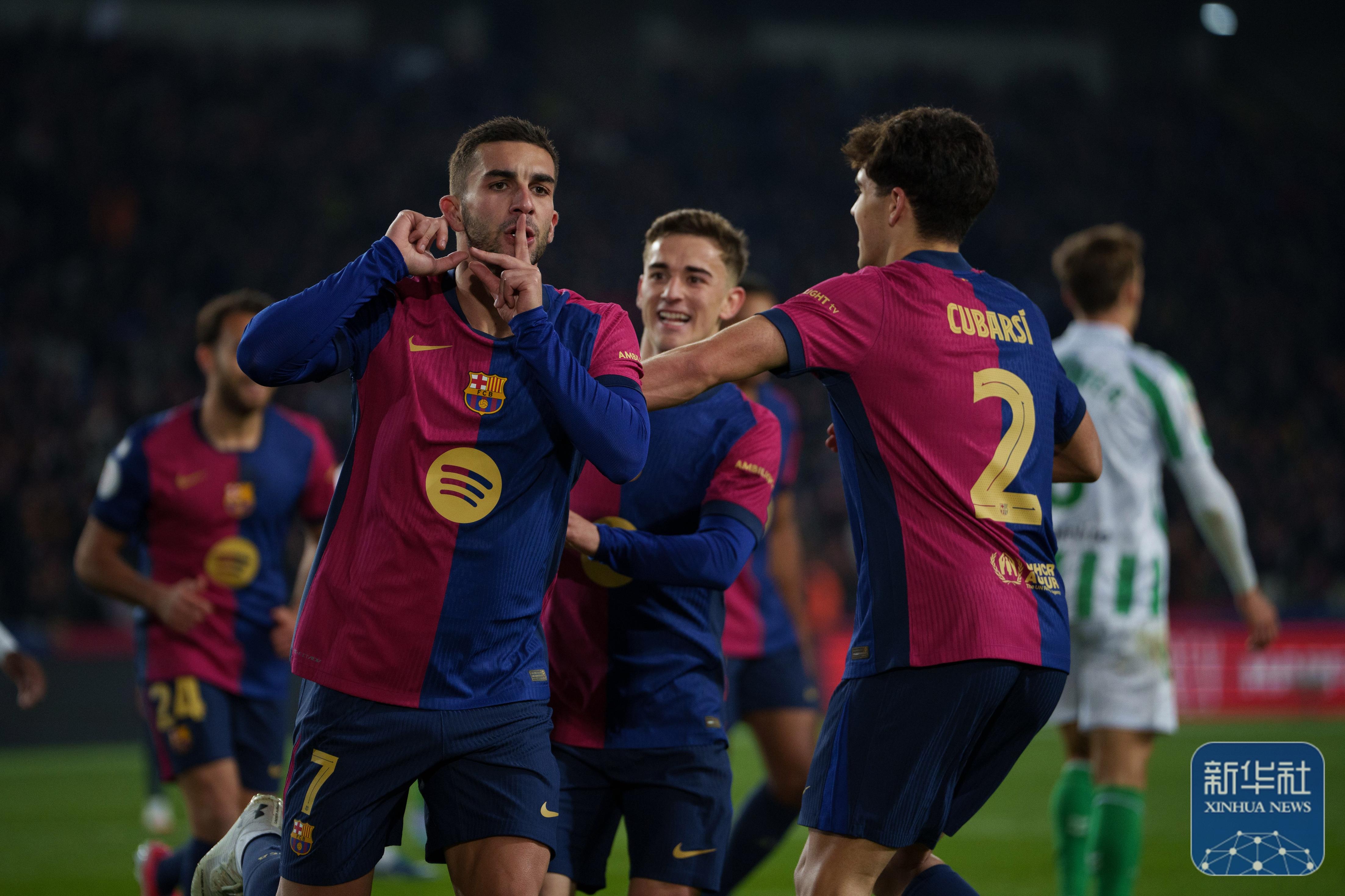 关于巴塞罗那传控球风再展神威，让对手难挡的信息