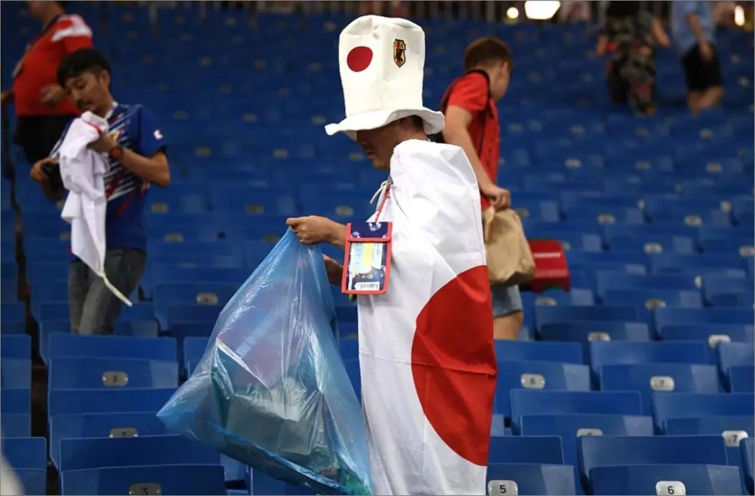 日本羽毛球队绝杀丹麦羽毛球队，陶菲克完成帽子戏法的简单介绍