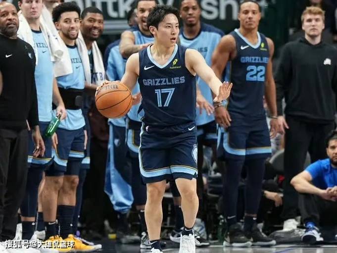 意大利男篮险胜西班牙男篮，莫兰特爆发神勇的简单介绍