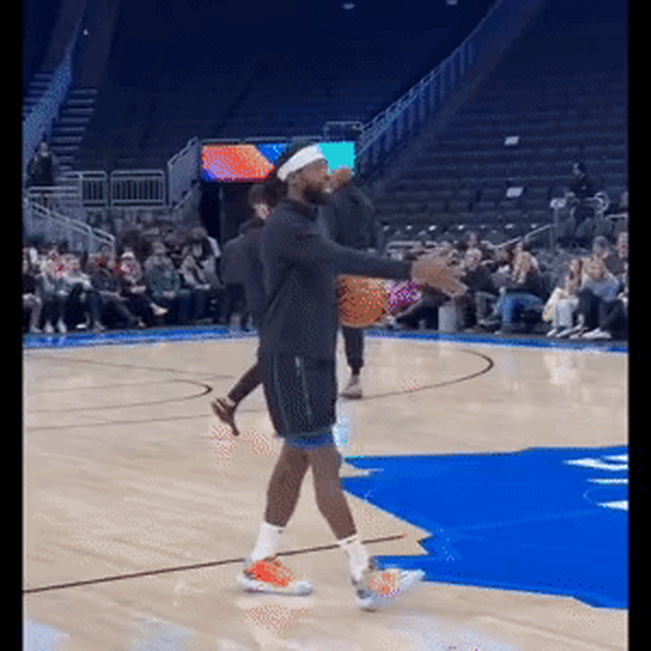 包含雄鹿轻取热火B队，贝弗利绝境逆转的词条