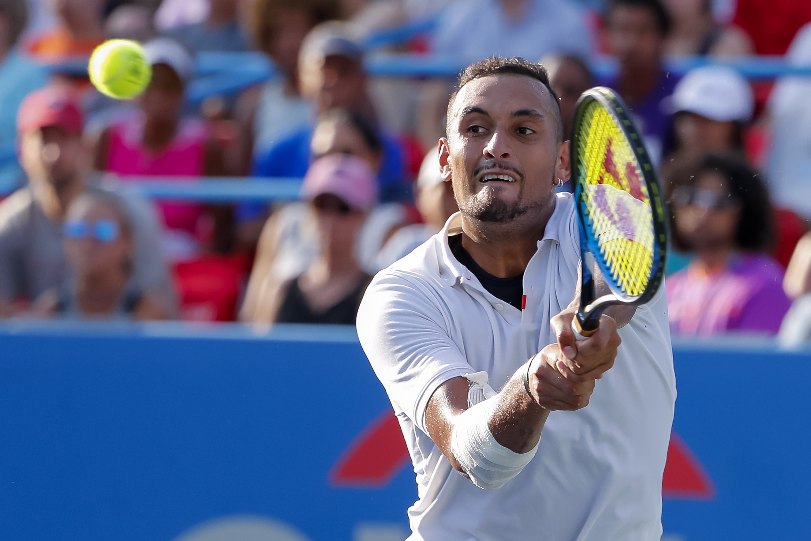 英国网球队绝地反击日本网球队，克耶高斯统治全场的简单介绍