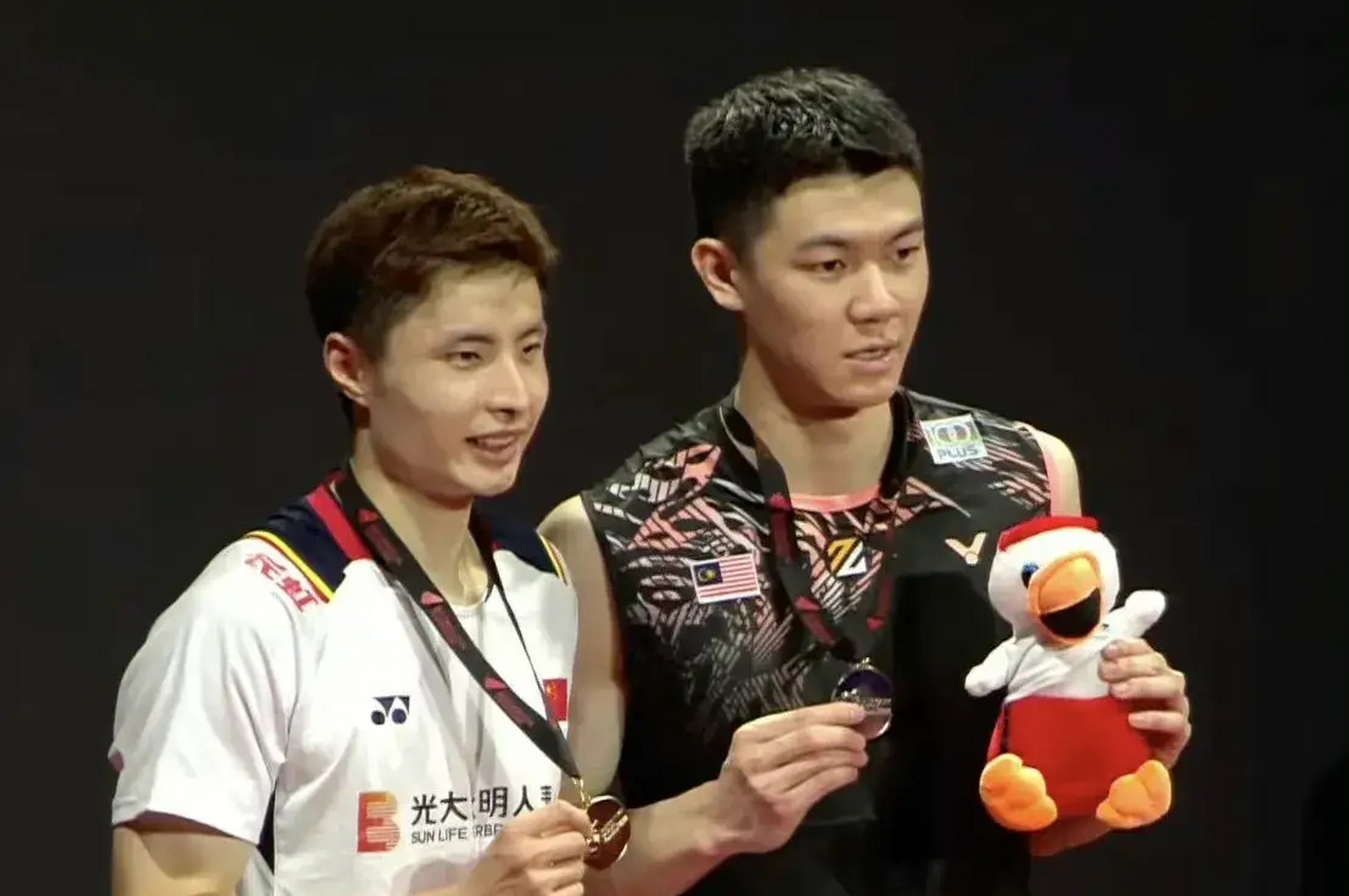 法国队横扫丹麦队，李梓嘉统治全场