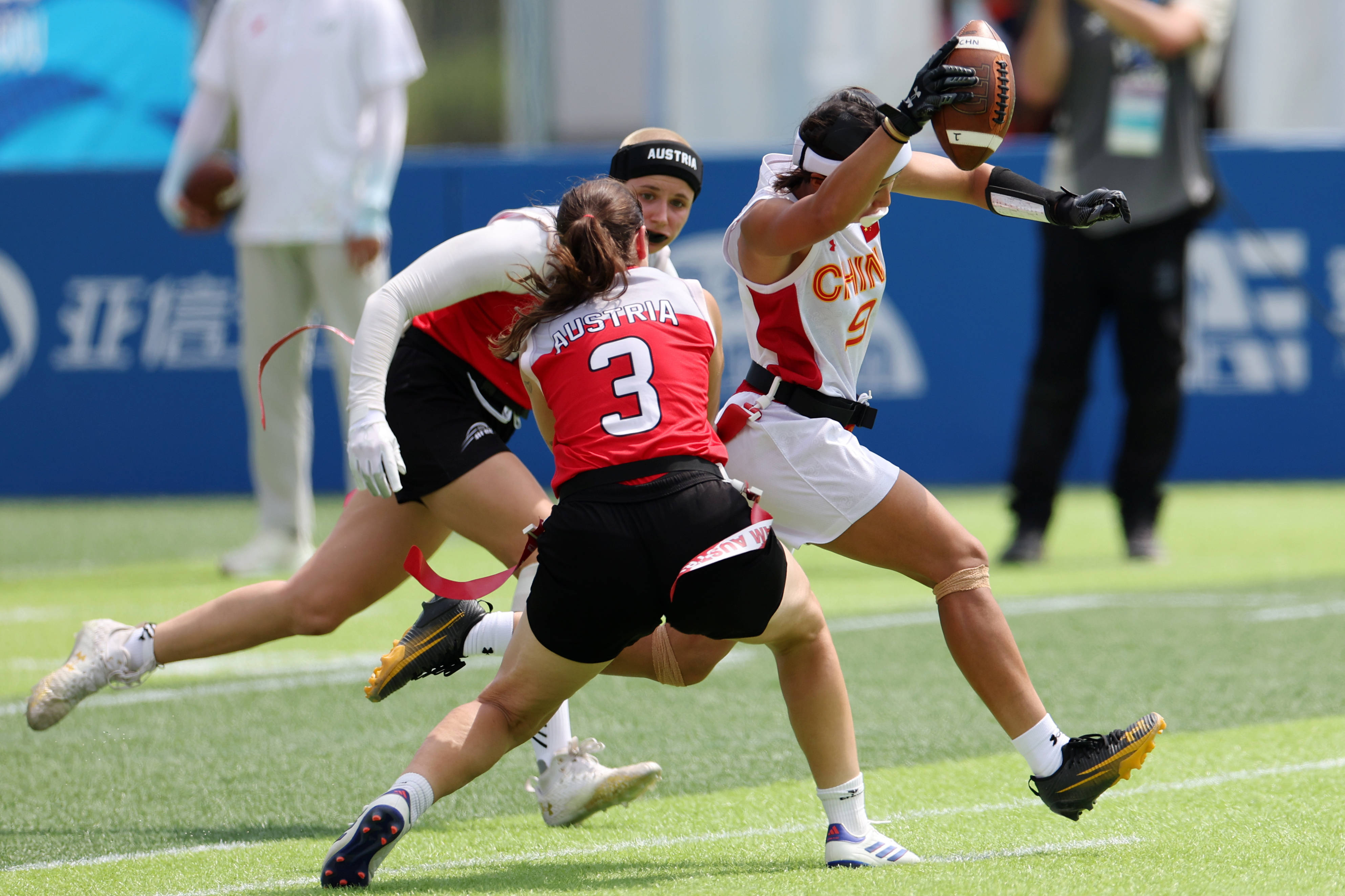 奥地利队连续获胜，晋级形势良好