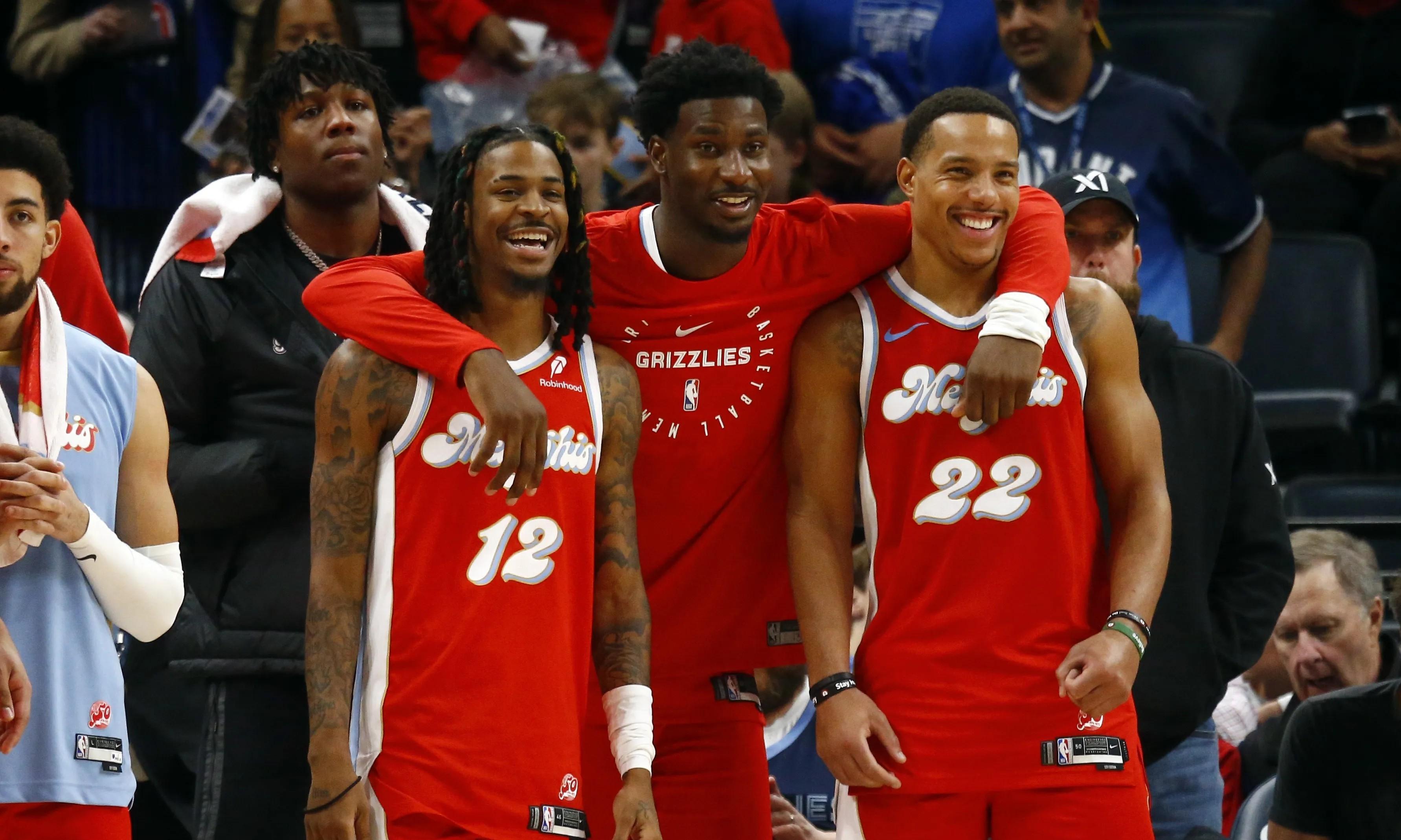 猛龙险胜上海队，戈贝尔惊艳四座