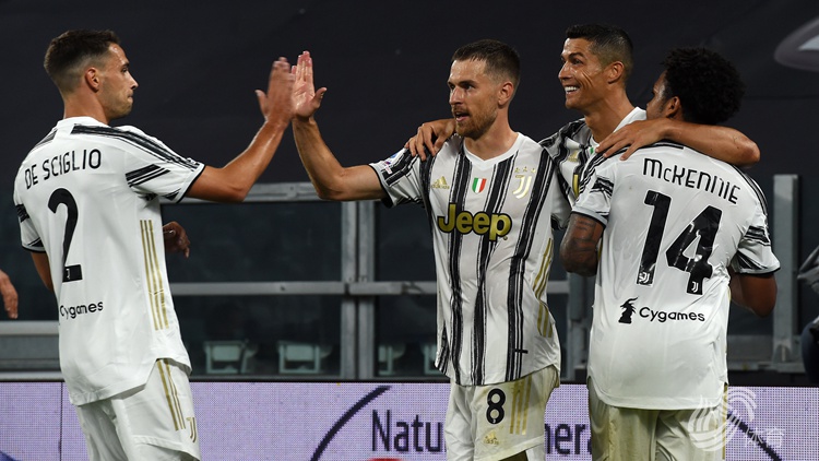 包含桑普多利亚客场大胜，提升排名的词条