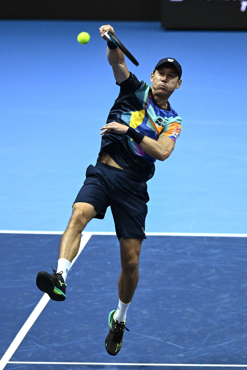 包含ATP总决赛逆转联合杯，穆雷惊艳四座的词条