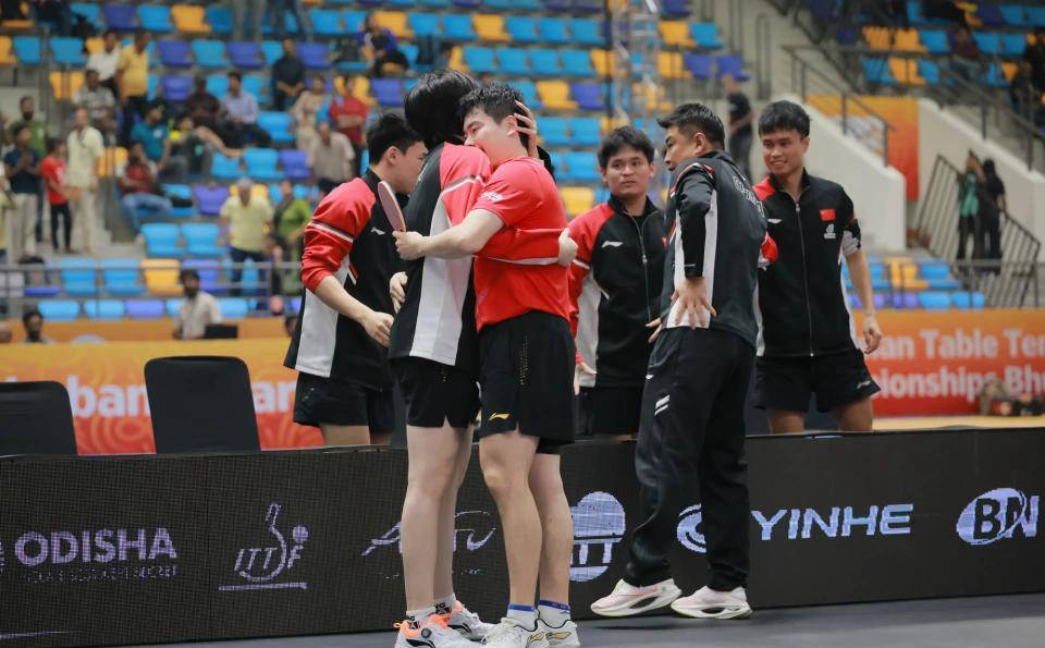 关于英国乒乓球队碾压中国乒乓球队,王皓关键制胜的信息 关于英国乒乓球队碾压中国乒乓球队,王皓关键制胜的信息