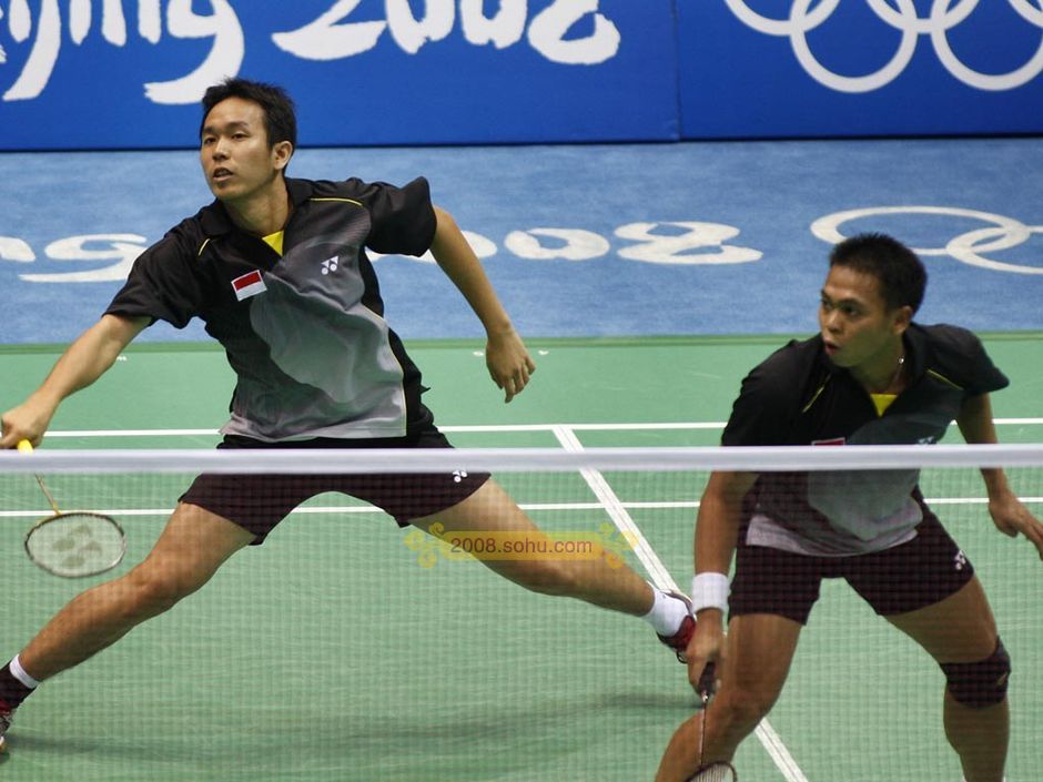 包含马来西亚羽毛球队翻盘印尼羽毛球队，林丹关键制胜的词条