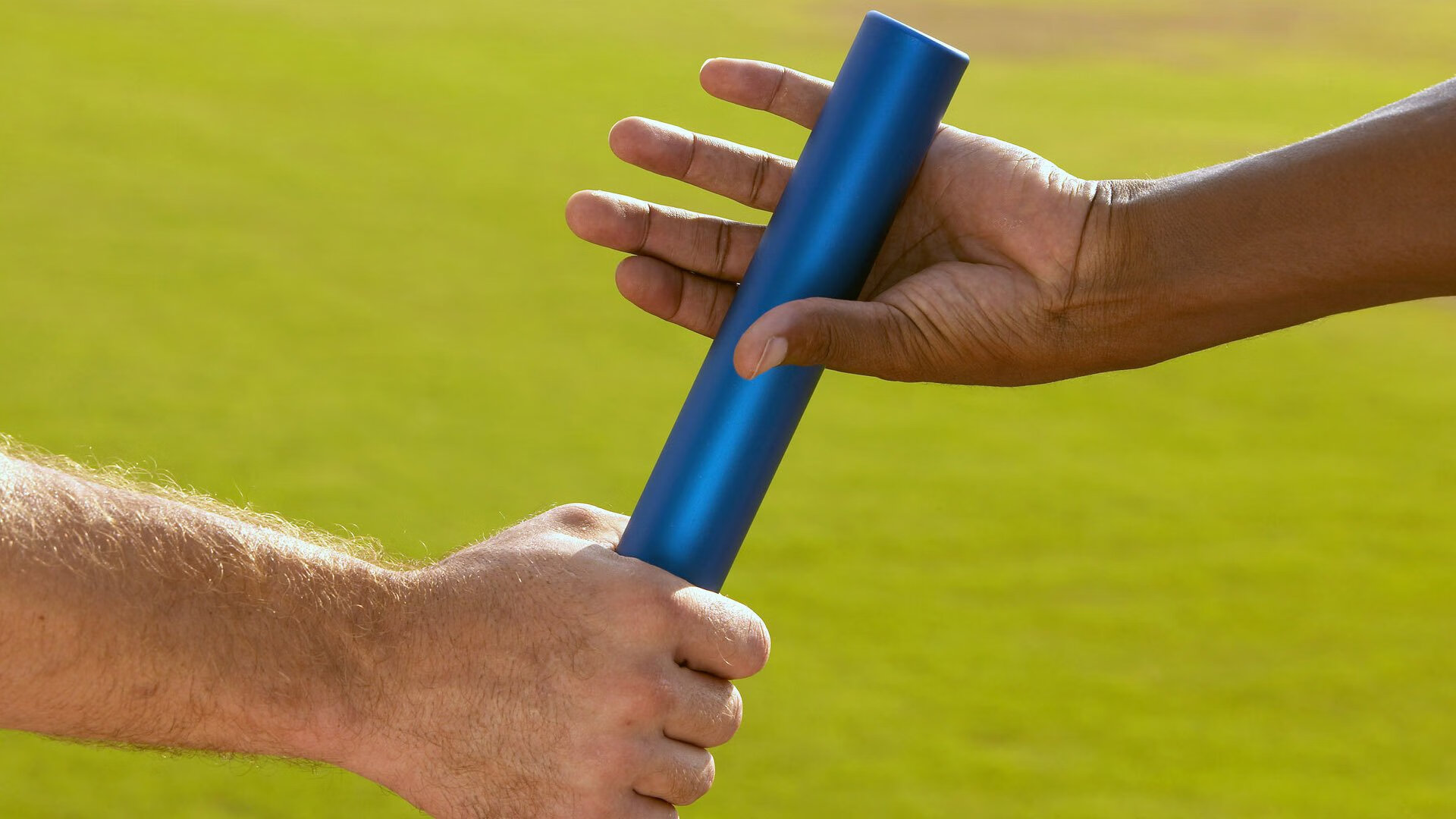 绝境之光，里昂险胜波兰，阿克在重压下的涅槃时刻